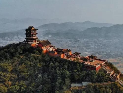 唐山滦州市青龙山景区