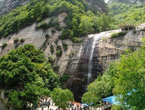 保定市阜平县天生桥景区