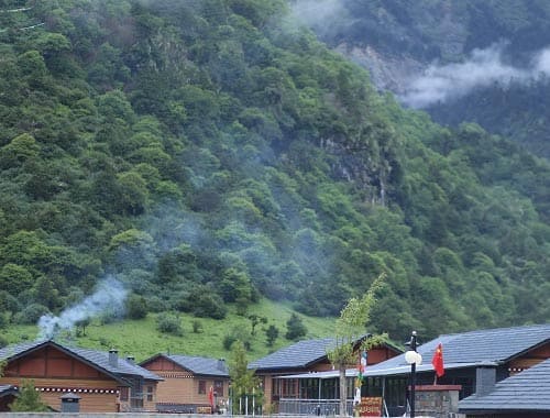 西藏玉麦自然人文景区