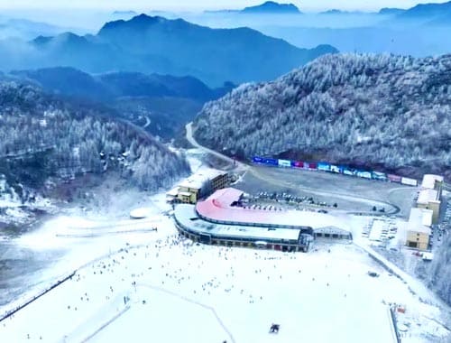 神农架国际滑雪场